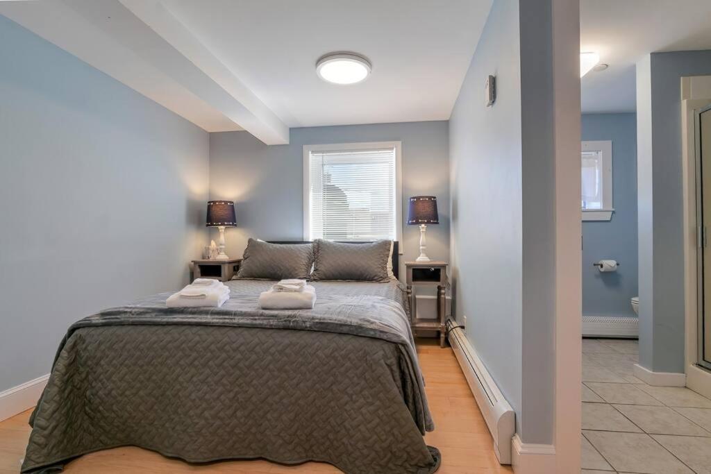 2Br Apt W/ 3 Min Walk To Downtown Swh - Low Tide Southwest Harbor Exterior photo